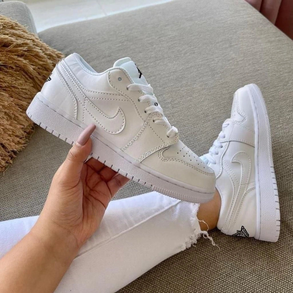 Nike Dunk Low Retro